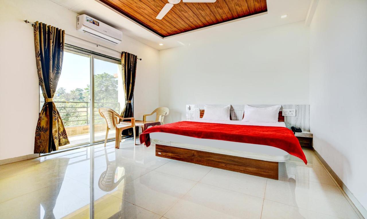 Aditya Hill View Inn Mahābaleshwar Exteriér fotografie
