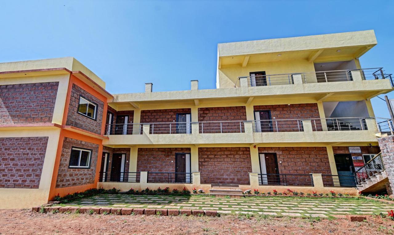 Aditya Hill View Inn Mahābaleshwar Exteriér fotografie